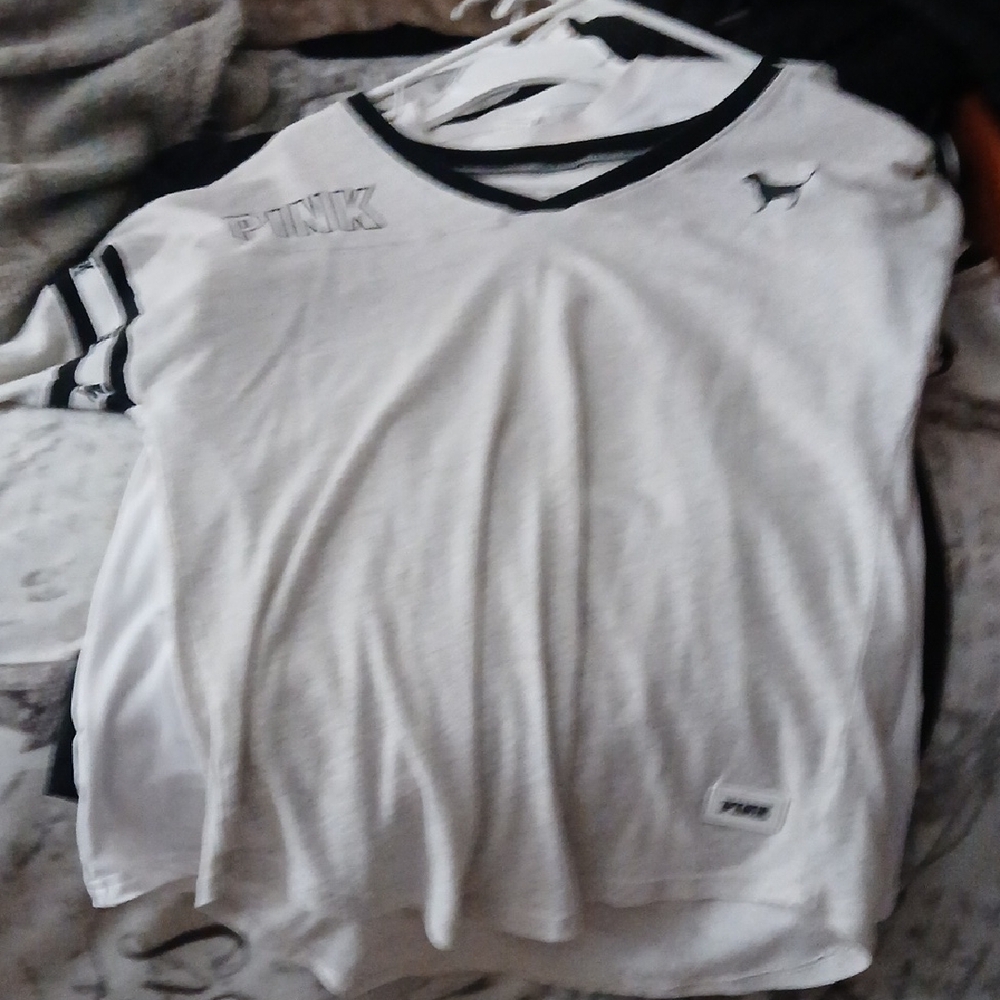 Victoria Secret Pinl Tshirt